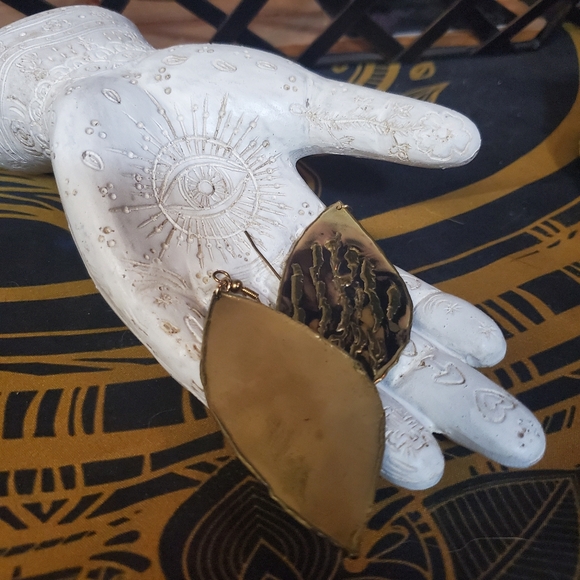 BNWT VINTAGE Handmade leather and metal bracelet with matching earrings - Picture 4 of 6